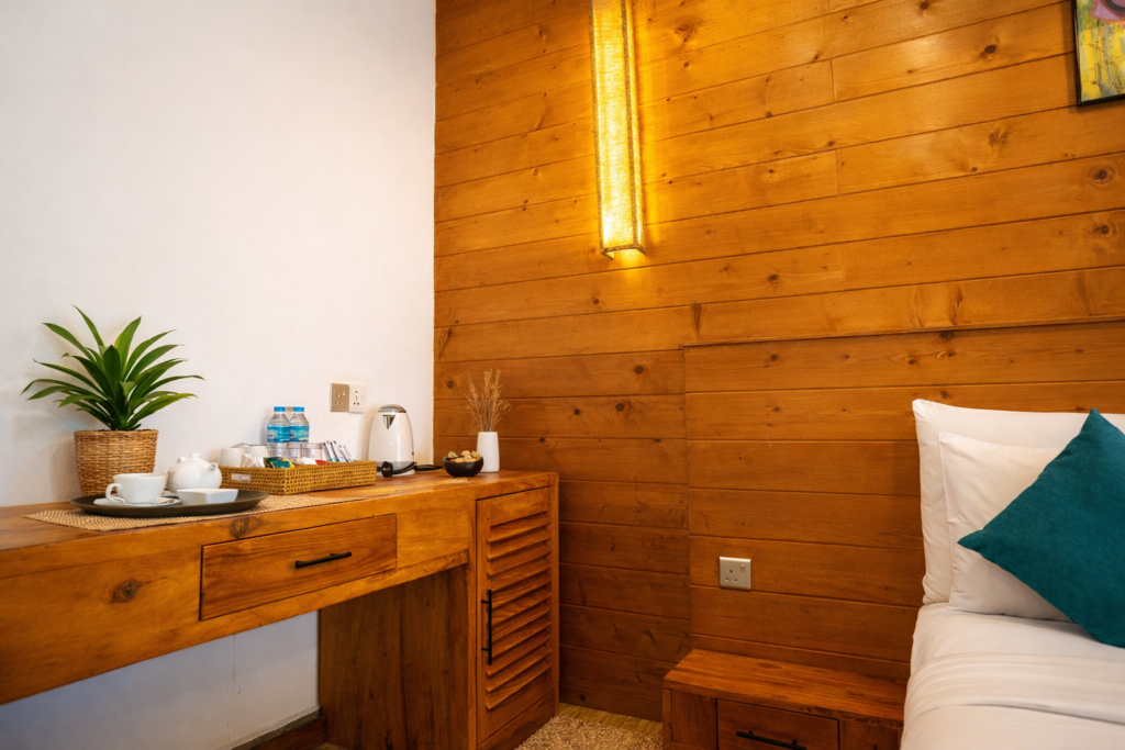 Deluxe Double Room thumbnail 2