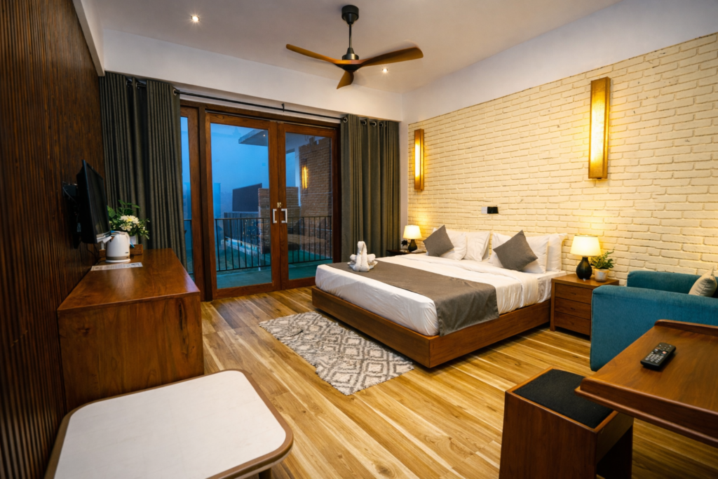 Superior Double room thumbnail 3